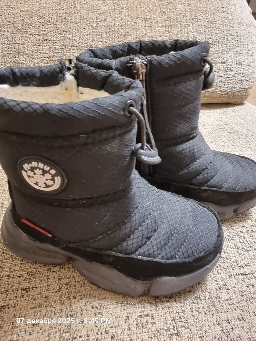 Детские сапожки зимние.М.мичи дутики