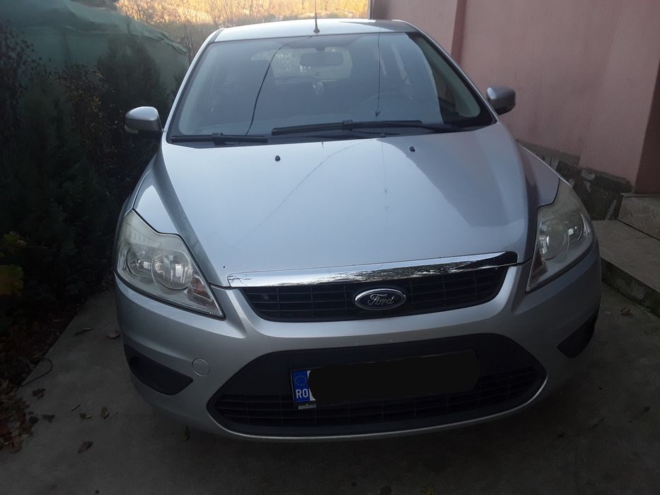 Vând Ford focus 2010