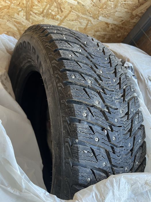 Шины шипованные 225/65 R17 Goodride