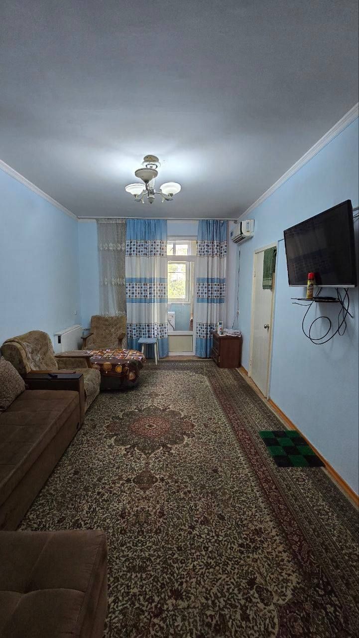 Аренда хозяйкали Чилонзор 16 кв 2/2/4 Талаба йигитларга.