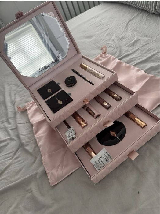 Pillow Talk set 13 pcs