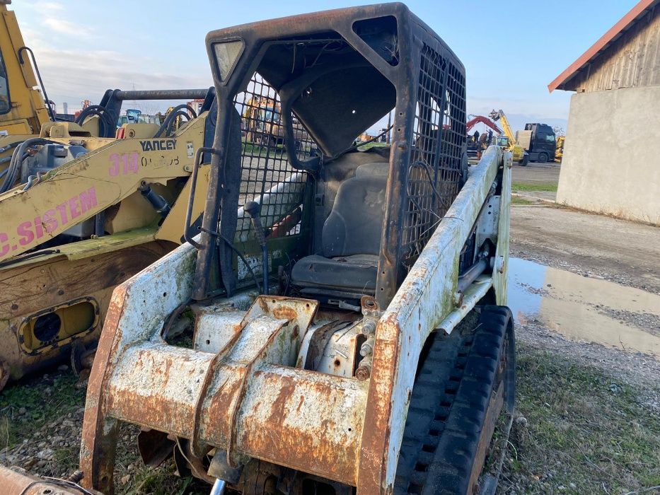 Bobcat T140 dezmembrez , motor , pompa , hidromotor