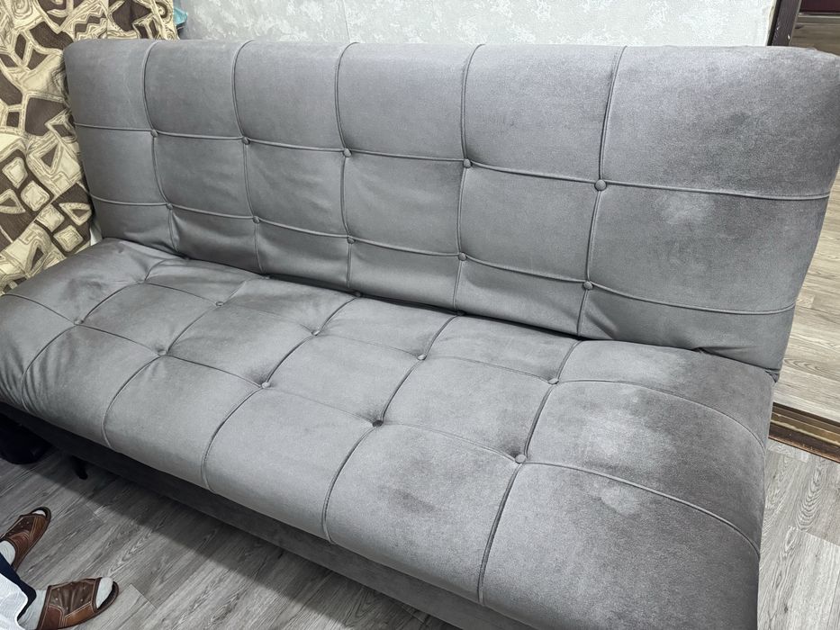 продам диван в отличном состоянии