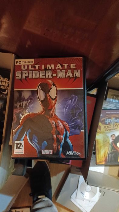 Vând pentru PC în stare foarte bună. Aveți mai jos pozele.