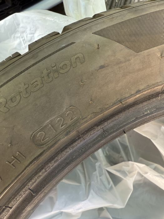 Set anvelope iarna 225 50 18 Hankook evo 3 aproape noi
