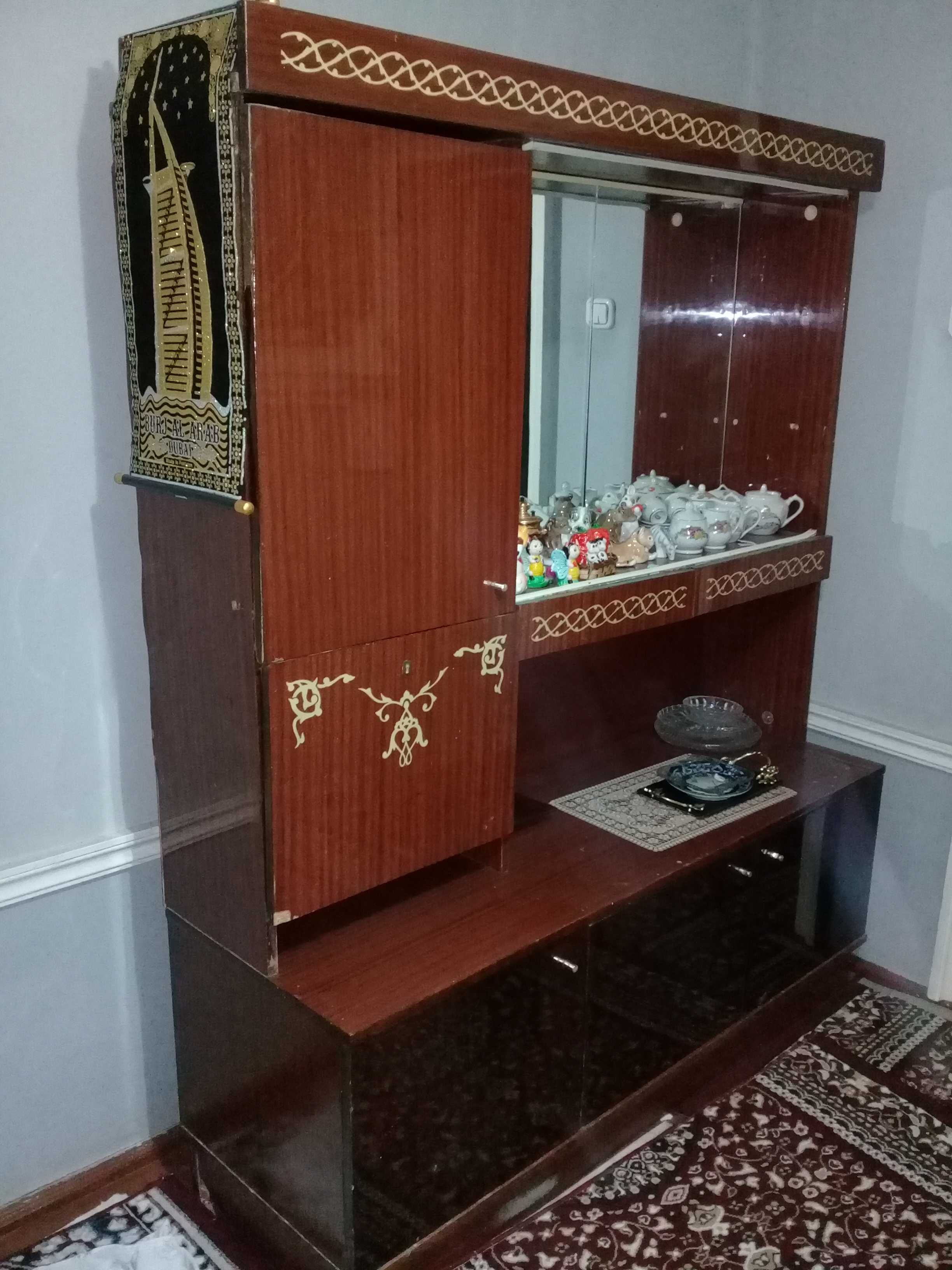 Сервант ссср состаяния харошая