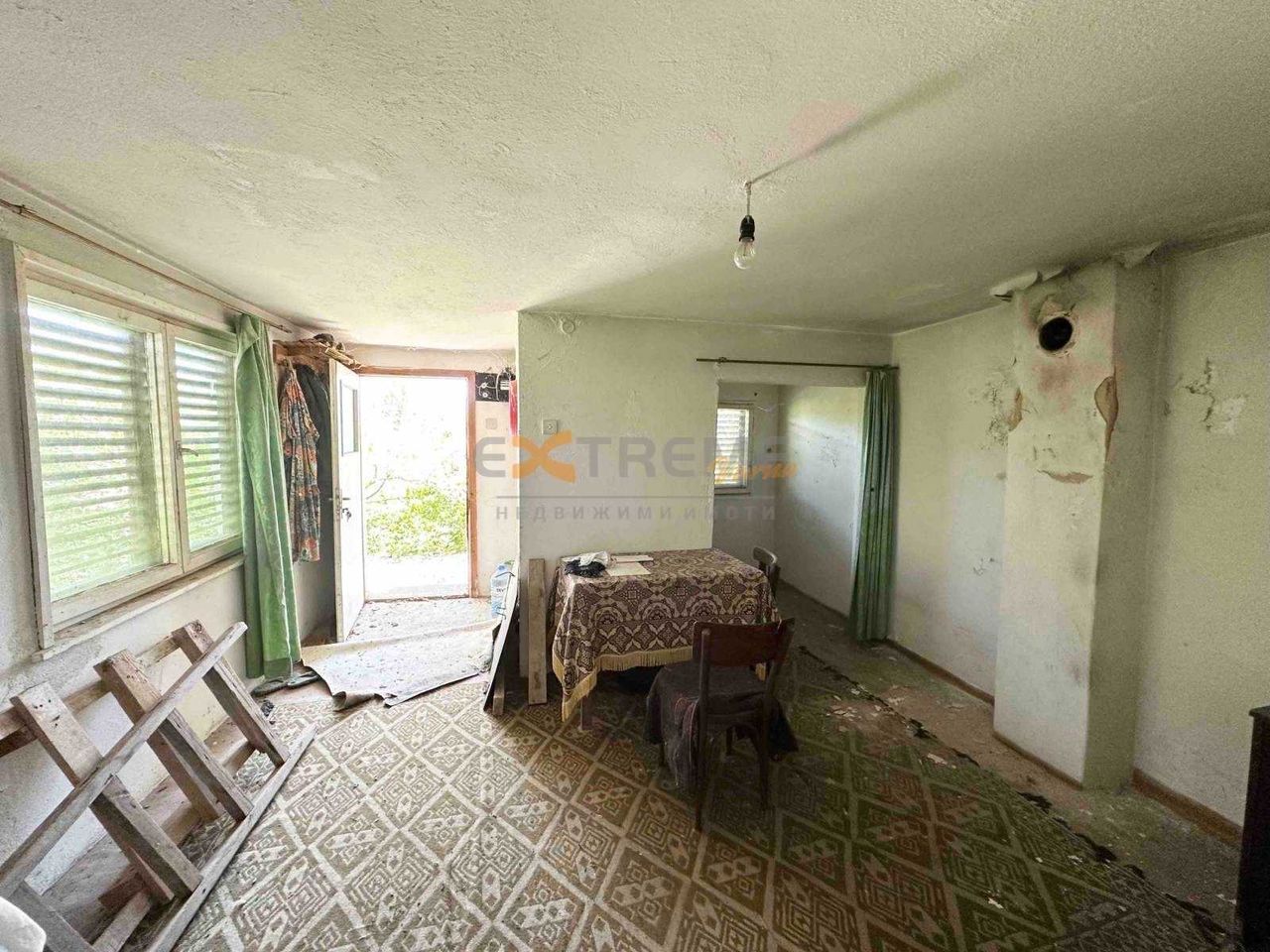Продава се Къща в Варна, м-т Боровец - юг - 28 кв.м за 1608 €/кв.м - Снимка #5