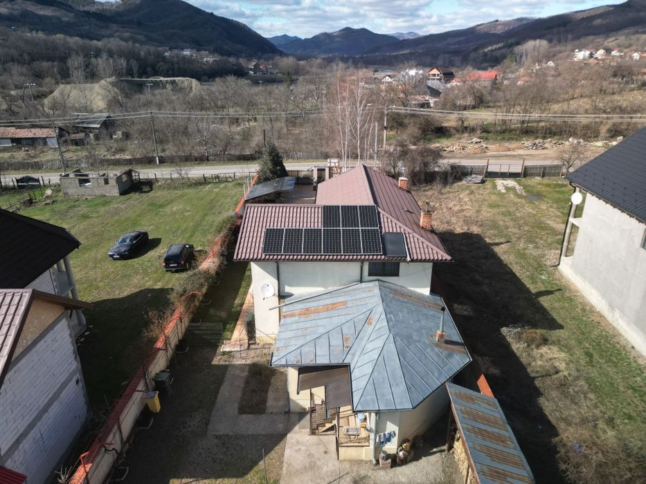 Casă de vanzare ,