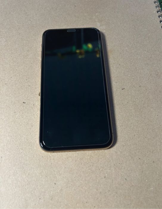 Iphone xs doar azi bateria 100