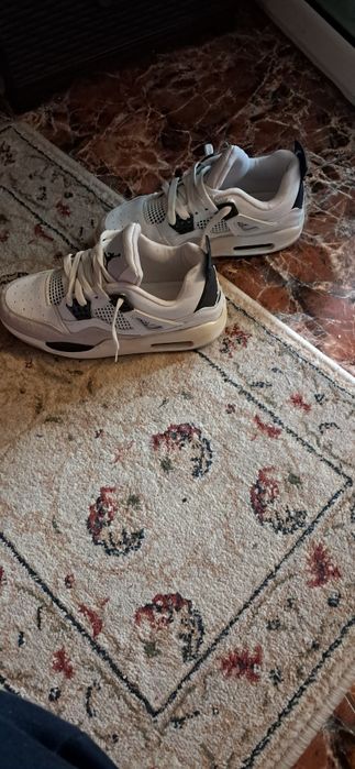 Adidași Nike air