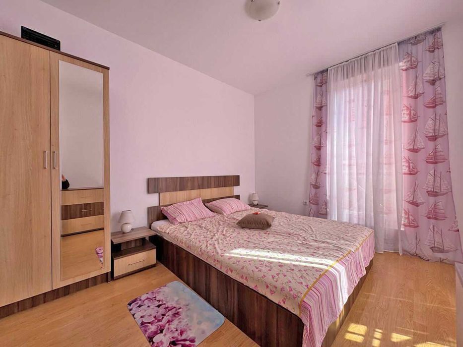 Продава се Тристаен апартамент в к.к. Слънчев бряг - 69 кв.м за 870 €/кв.м - Снимка #4