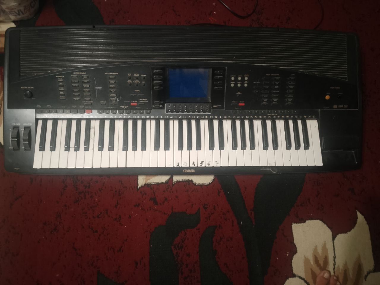 Yamaha PSR-4000 ...