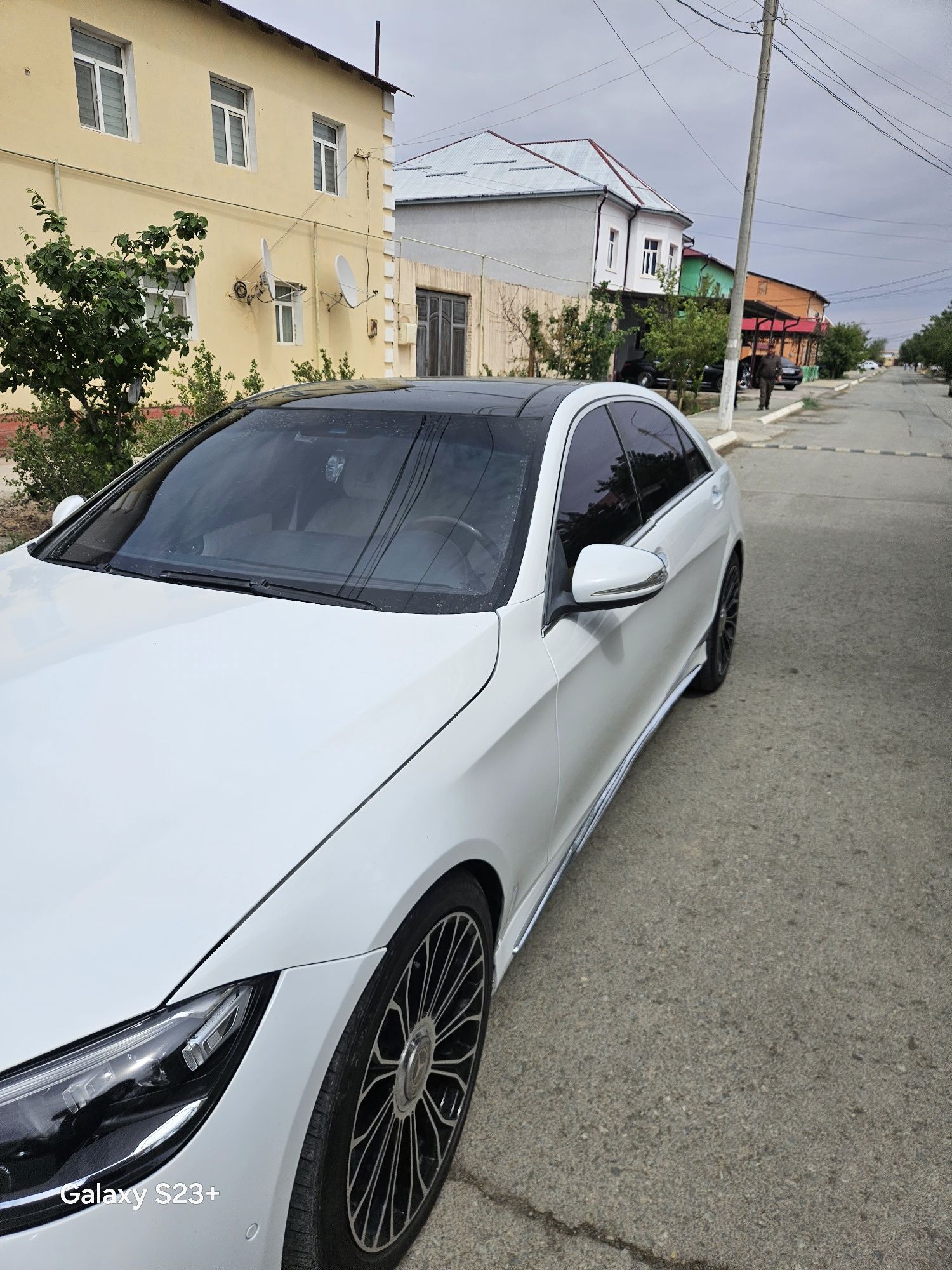Срочно продаётся Мерседес бенц w223