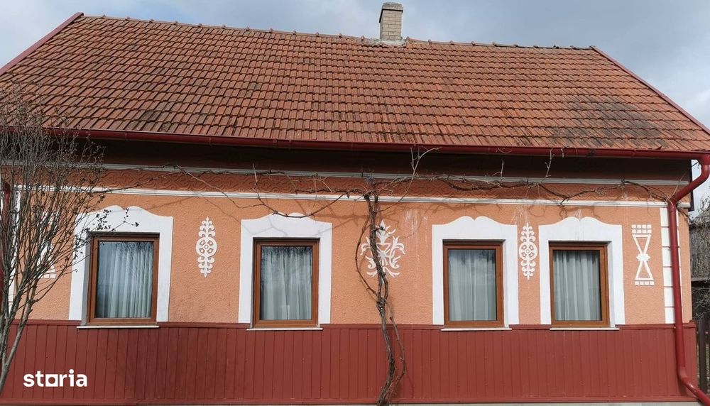 Vand Casa Si Anexe, 43 De Ari Teren, Horodnic De Jos Sv