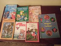 Книжки с култови приказки