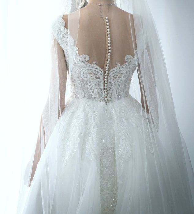 Vând ROCHIE DE MIREASĂ stil prințesă