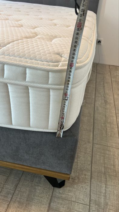 Saltea 160-200 cu topăr incorporat