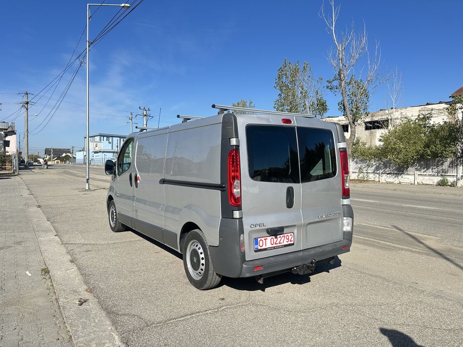 Opel Vivaro 2011 2.0CDTI, Varianta lunga, Webasto, Pilot Automat, AC