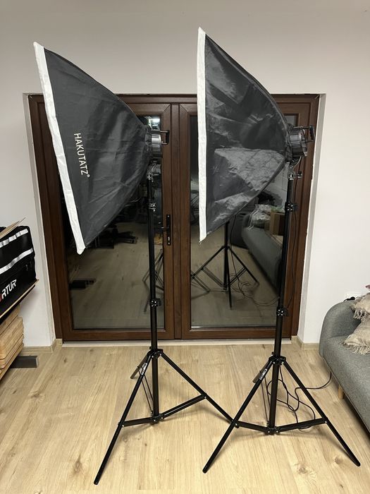 Kit softbox cu 9 becuri Hakutatz VL-9099