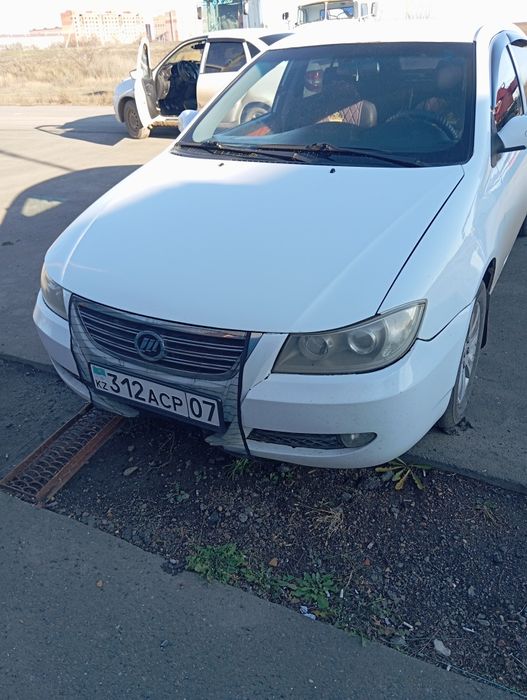 Продам машину срочно