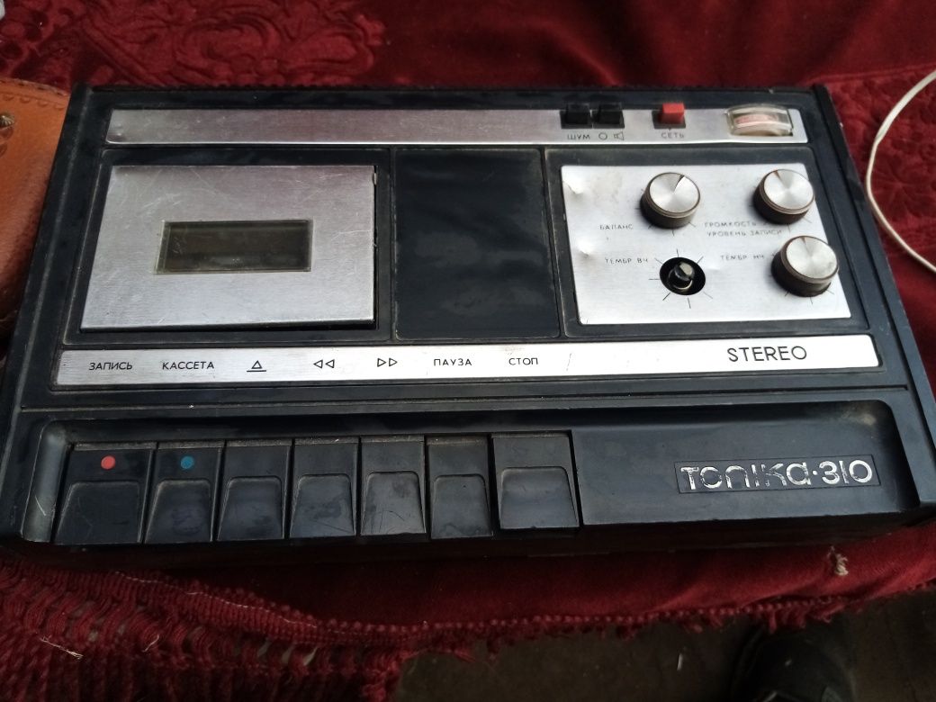 Рядък руски касетофон 1983г.Тоник-310