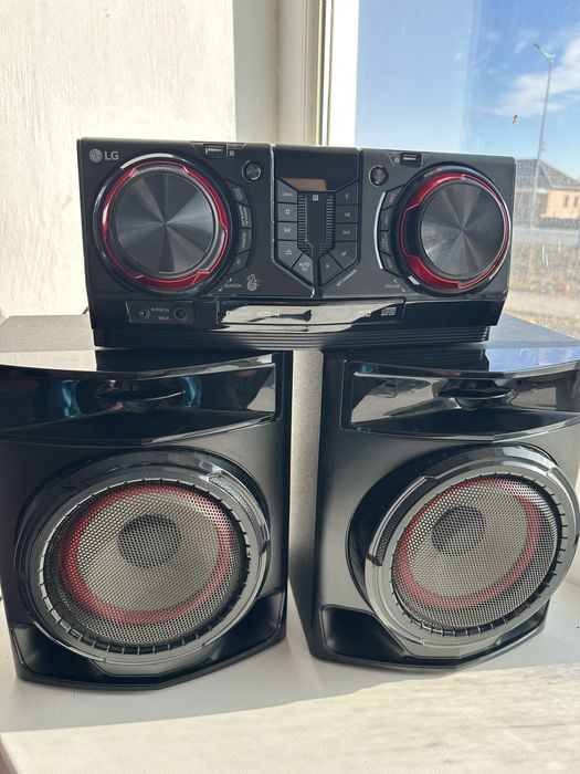 КАЛОНКА  LG   алиса музыка