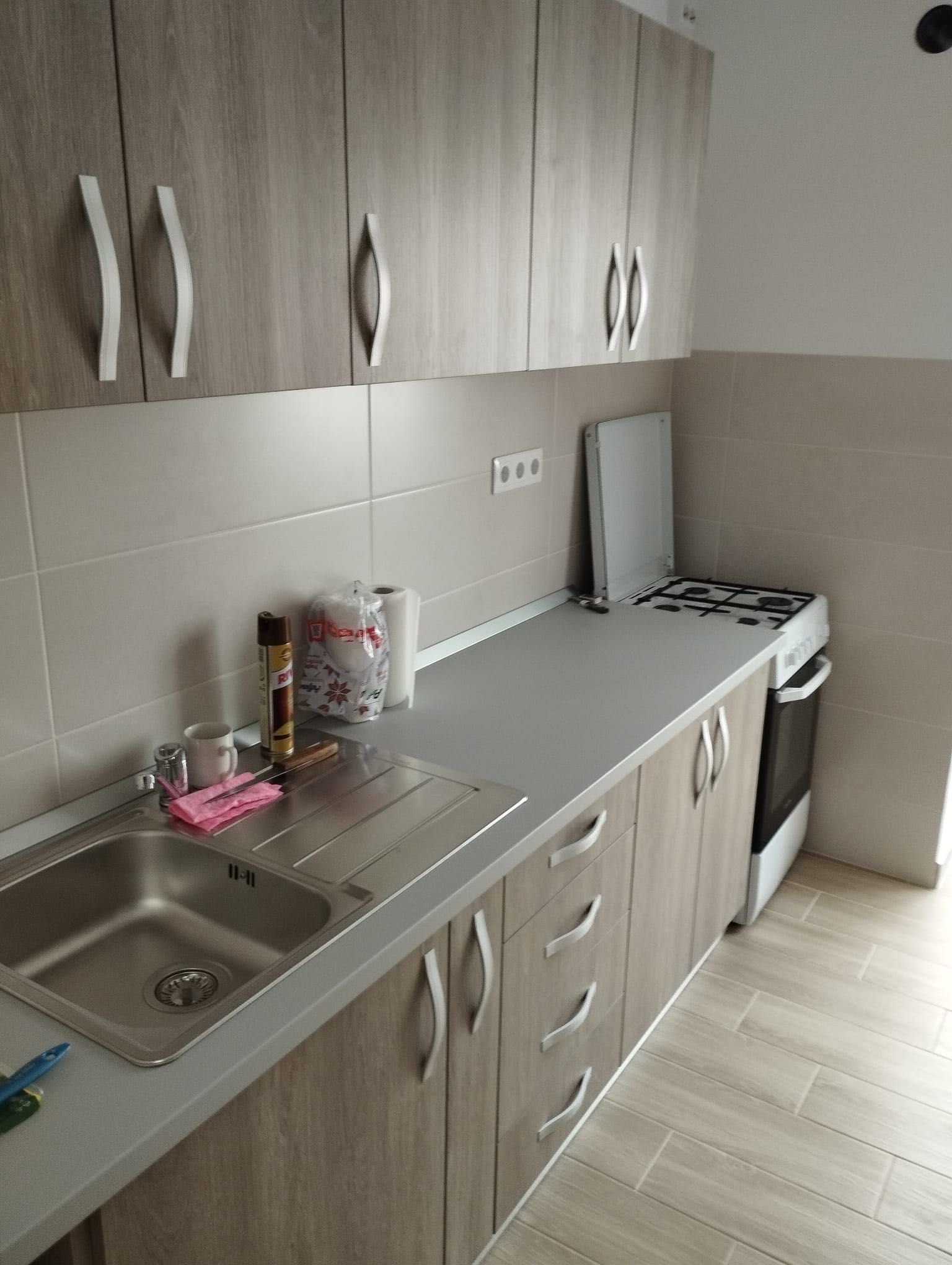 Închiriez apartament 2 camere