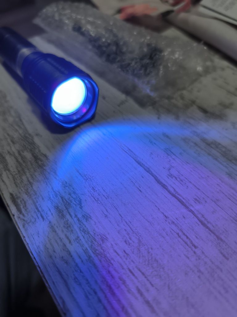 UV фенер   ултравиолетово фенерче