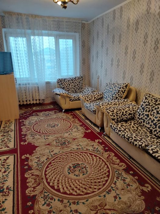 Сдам 2-комнатную квартиру в центре города возле педколледжа