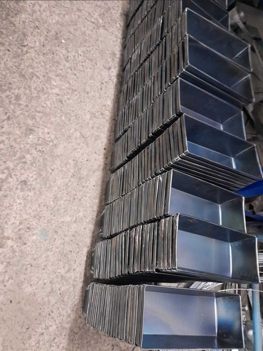 Tavi din tabla neagra pentru brutarii/patiserii, paine/cozonac/pizza