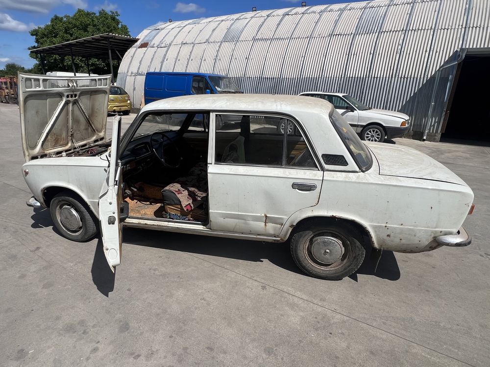 Lada 1300 НА ЧАСТИ(може и цяла)