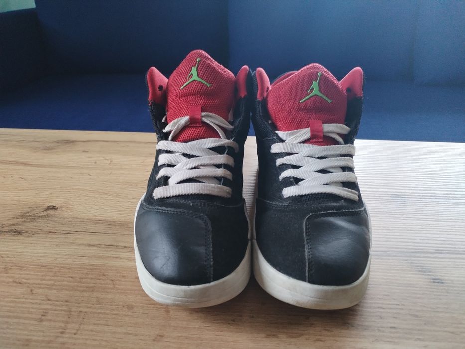 Маратонки Jordan 41 номер