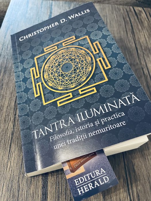 Carte Tantra Iluminata