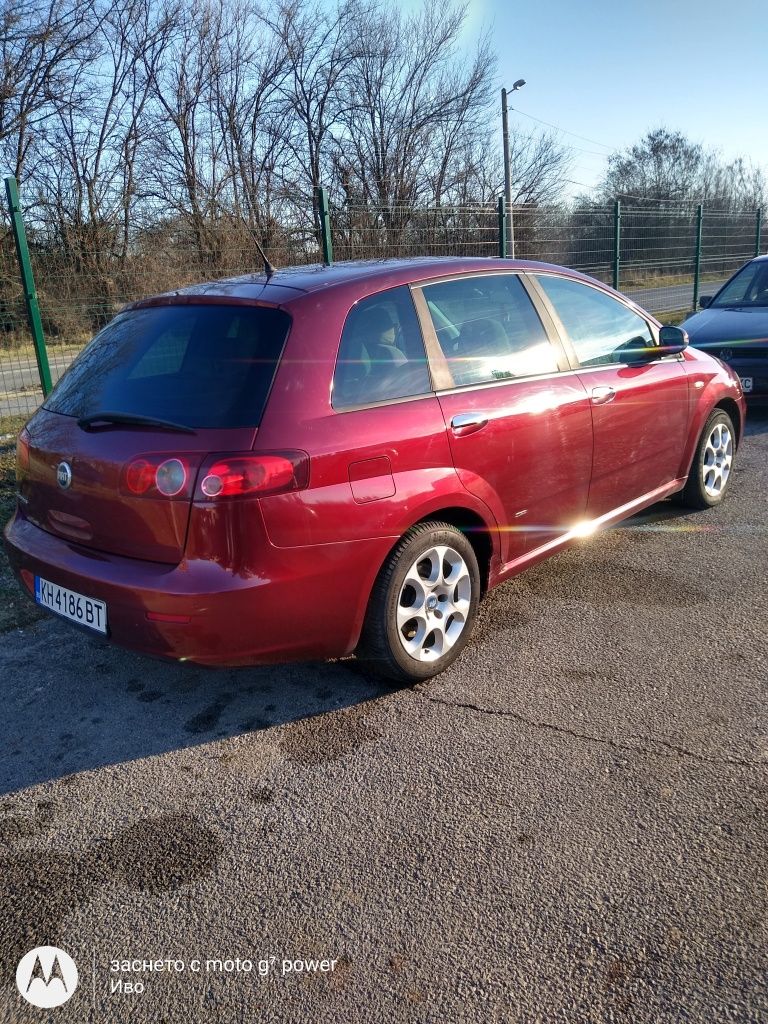 Фиат Крома 1.9 150кс