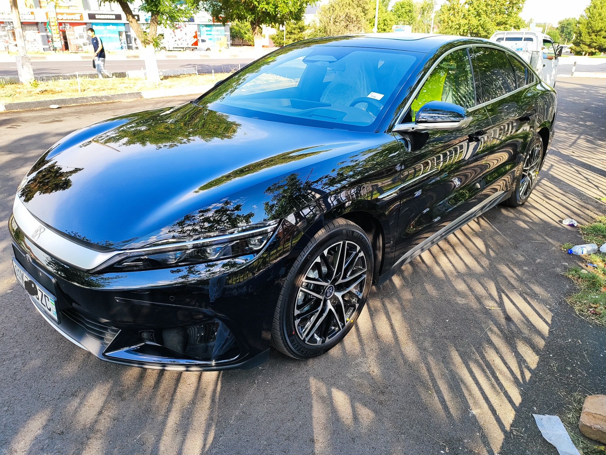 BYD Han 701km smart drive 2025. Нотариусга тайёр.