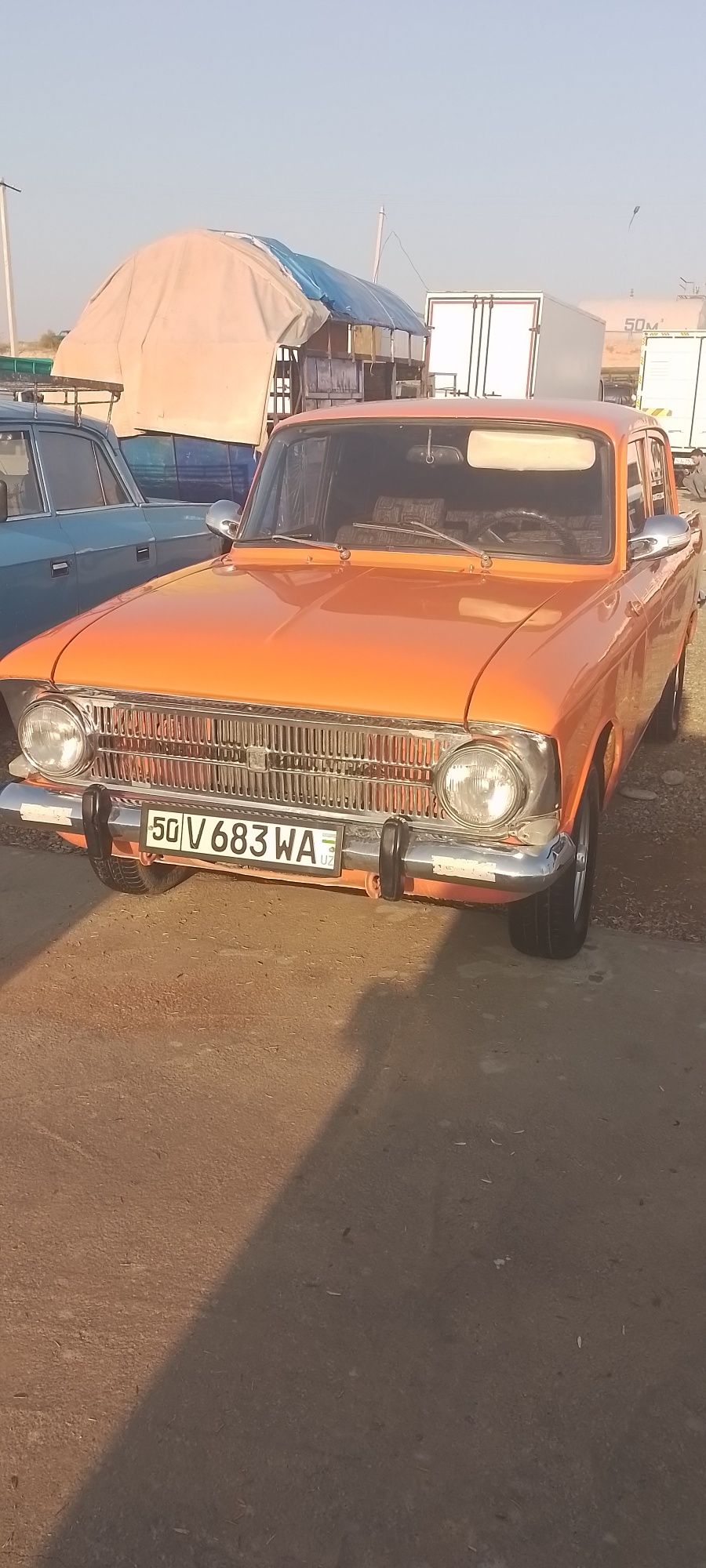 Moskvich 412 sedan Osvejit kraska bòlgan