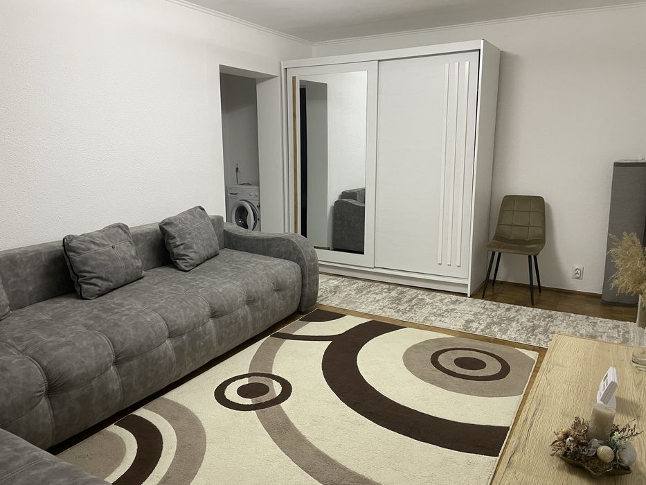 Apartament de inchiriat