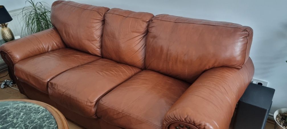 Set canapea cu i 2 fotolii piele naturala