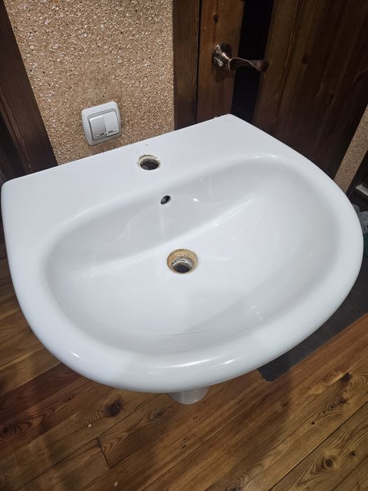 Раковина сотилади