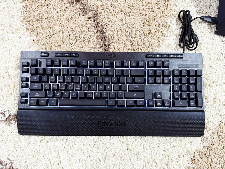 Tastatura Redragon Shiva K512RGB Iluminata ca nou gaming brown tactile