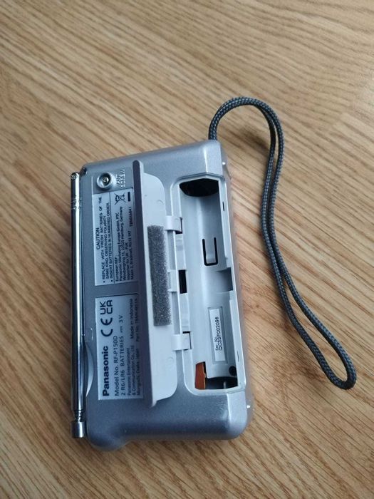Radio Panasonic RF-P150D, AM/FM cu baterii AA Functional