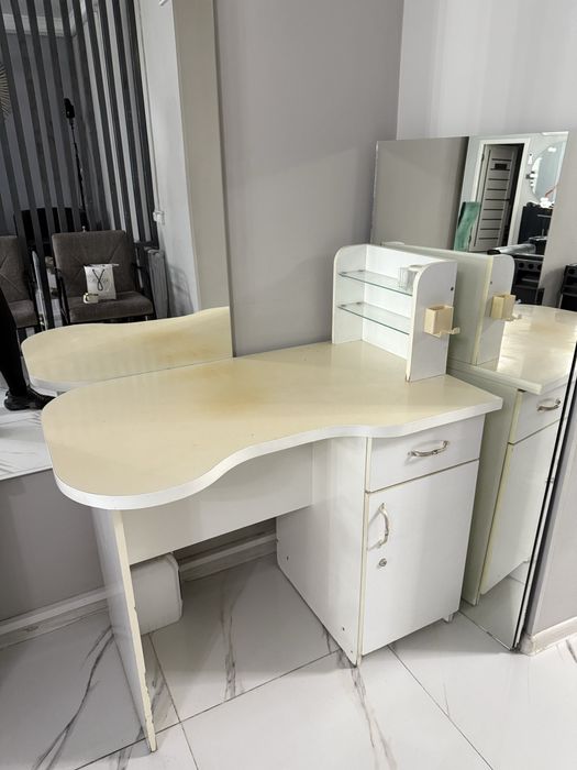 Маникюрный стол 17.000тг