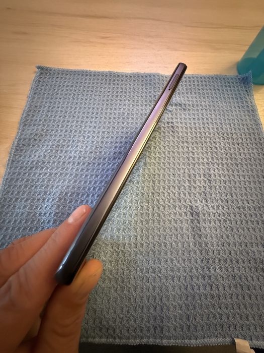 Продавам Motorola G62 5G 64GB