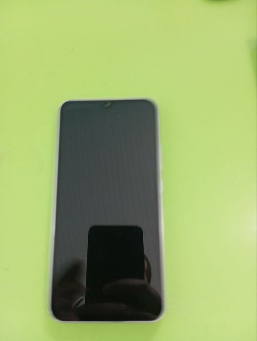 Samsung A34 5g xolati yangiday