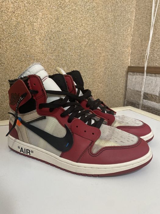 Jordan 1 Retro High Off-White Chicago