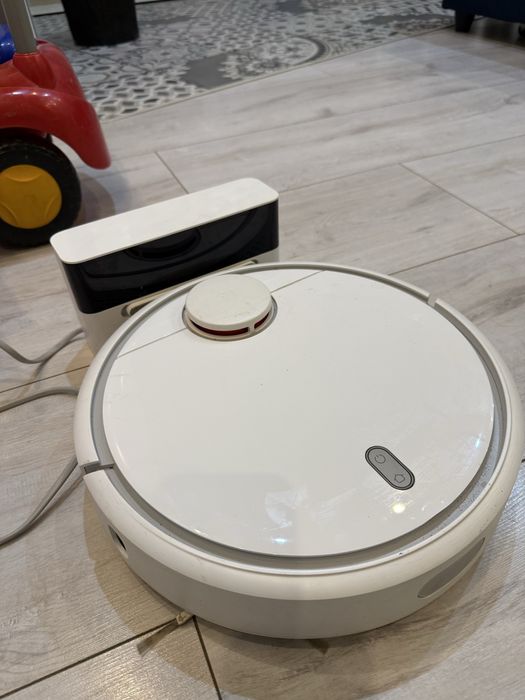 Продается робот пылесос Xiomi