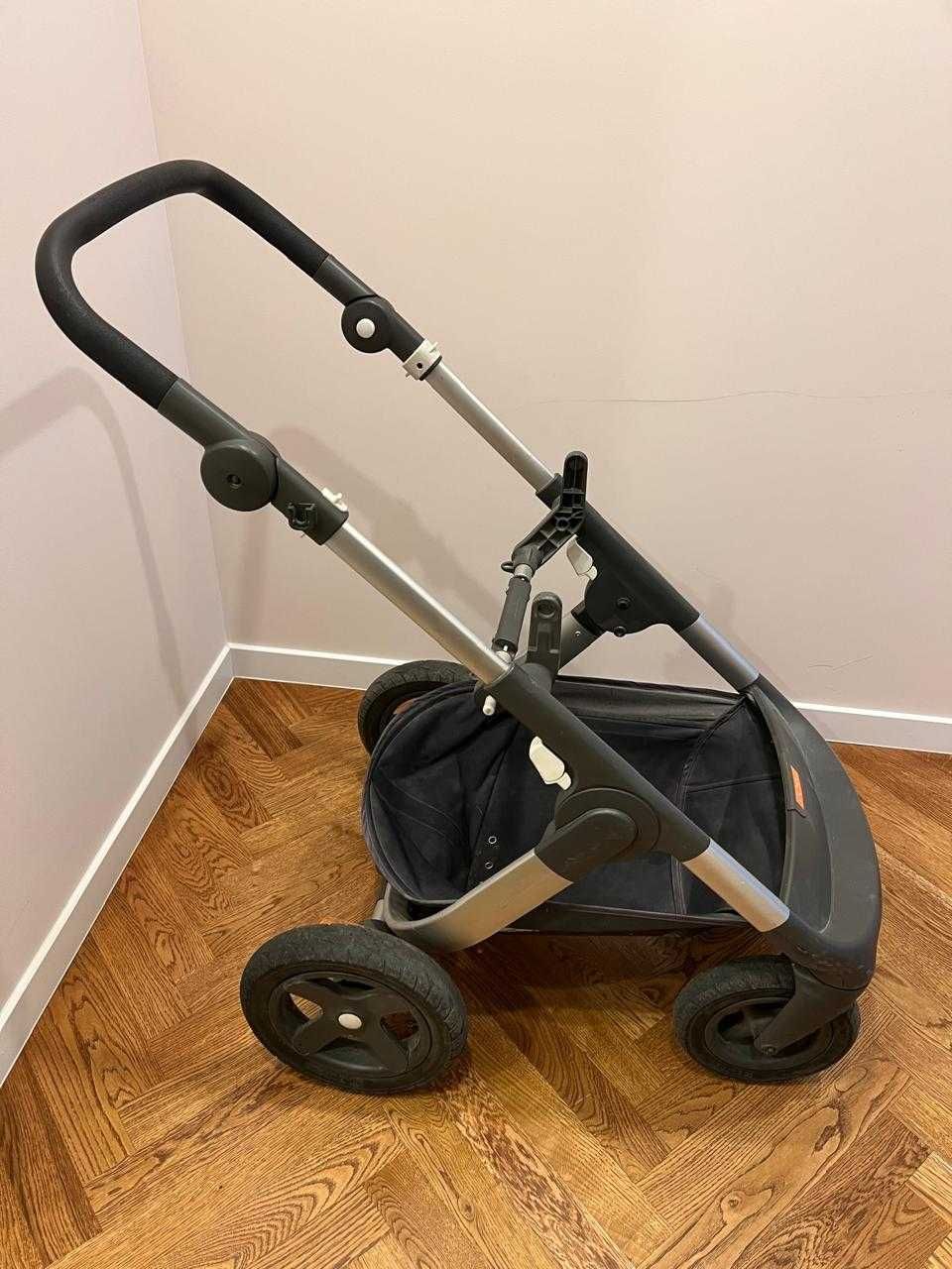 элитная коляска-трансформер Stokke Trailz 3-в-1 в отличном состоянии