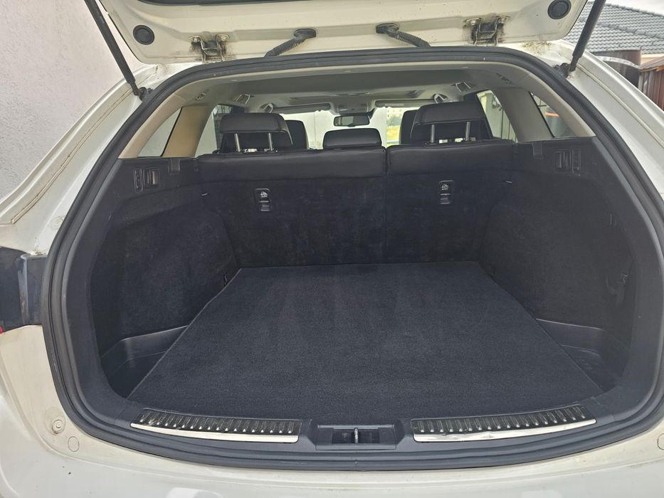 Mazda 6. 2,2 CD Skyactiv D Sportline combi