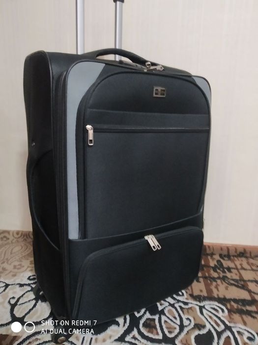 Чемодан большой матерчатый