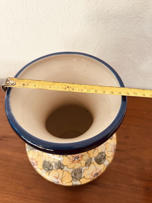 Ръчно рисувана керамична ваза Bolesławiec – UNIKAT, подпис Anna Bojko